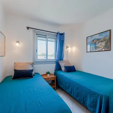 Apartment Aigues Marines By Interhome *